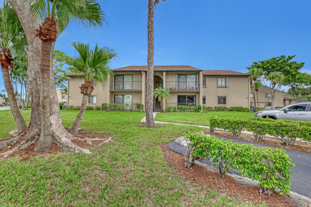 Recently Rented: $2,000 (2 beds, 2 baths, 1115 Square Feet)