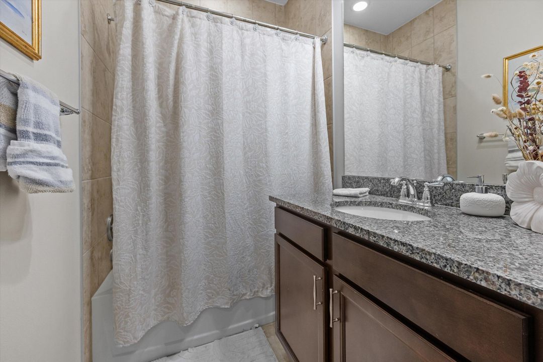 En Venta: $499,990 (3 camas, 2 baños, 2138 Pies cuadrados)