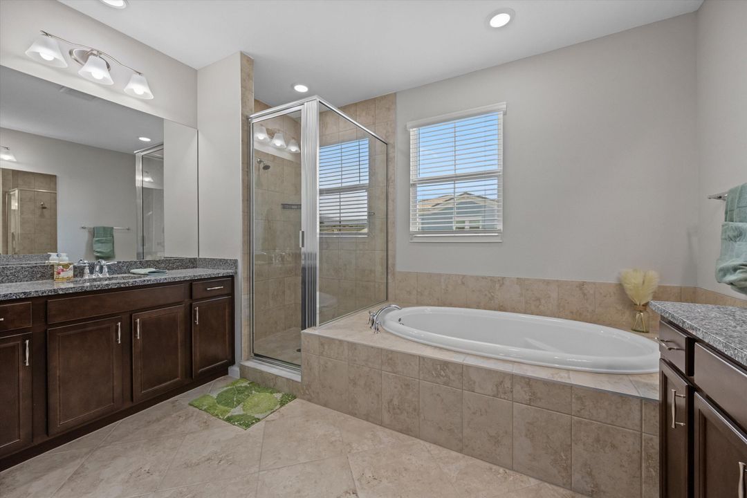 En Venta: $499,990 (3 camas, 2 baños, 2138 Pies cuadrados)