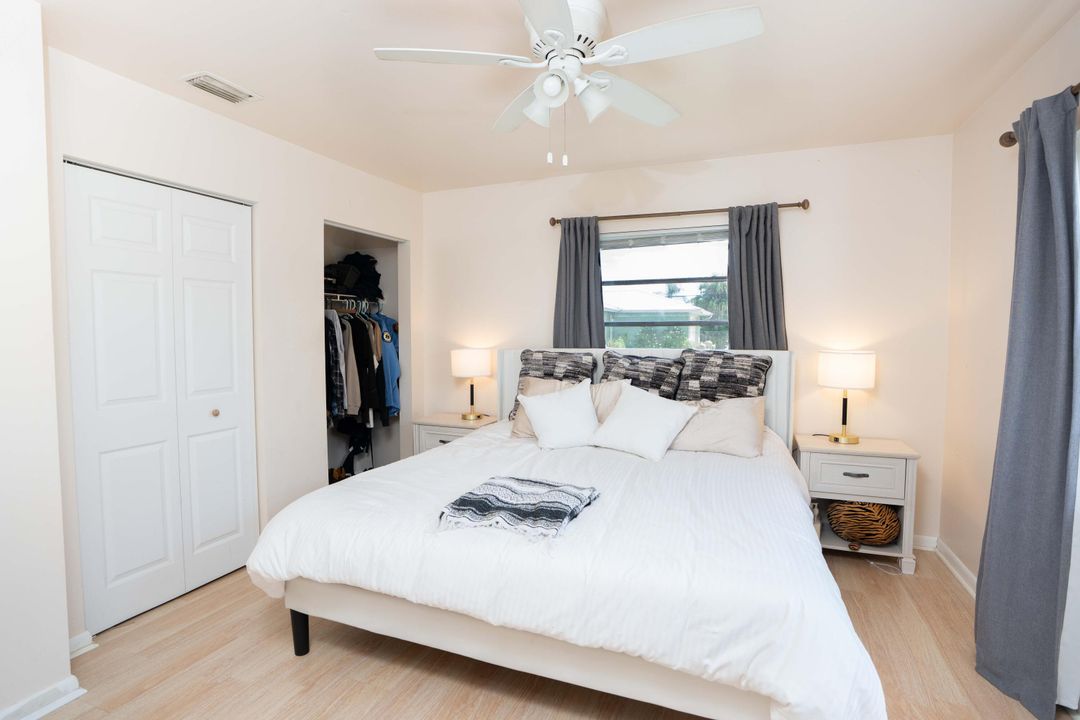 For Sale: $475,000 (3 beds, 2 baths, 1272 Square Feet)