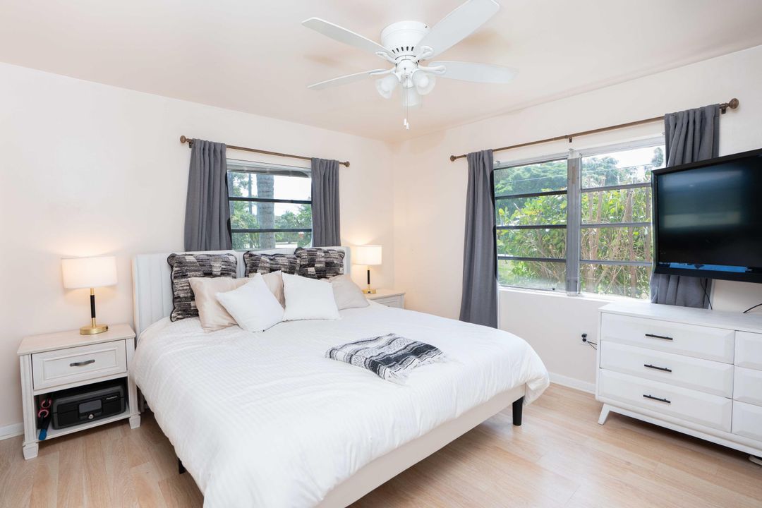 For Sale: $475,000 (3 beds, 2 baths, 1272 Square Feet)