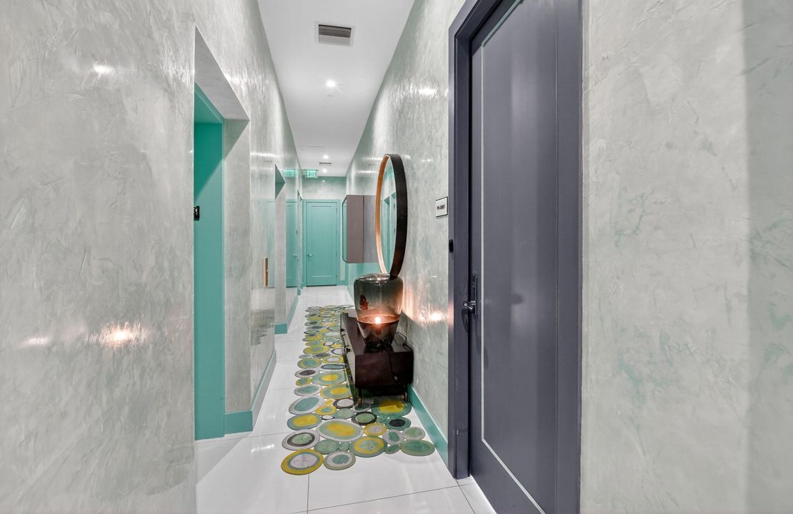 For Sale: $6,750,000 (3 beds, 3 baths, 3057 Square Feet)