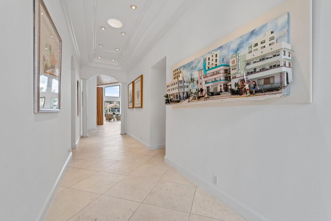 На продажу: $4,300,000 (5 спален, 6 ванн, 4489 Квадратных фут)