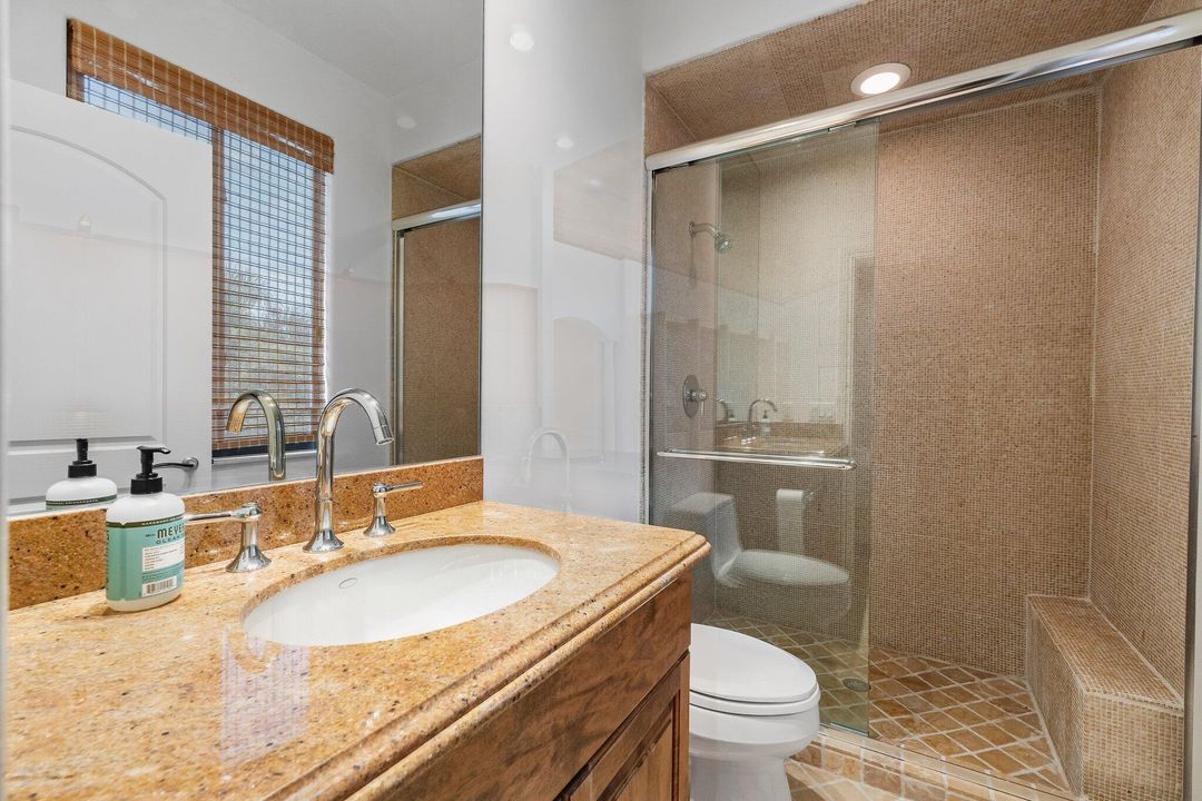 На продажу: $4,300,000 (5 спален, 6 ванн, 4489 Квадратных фут)