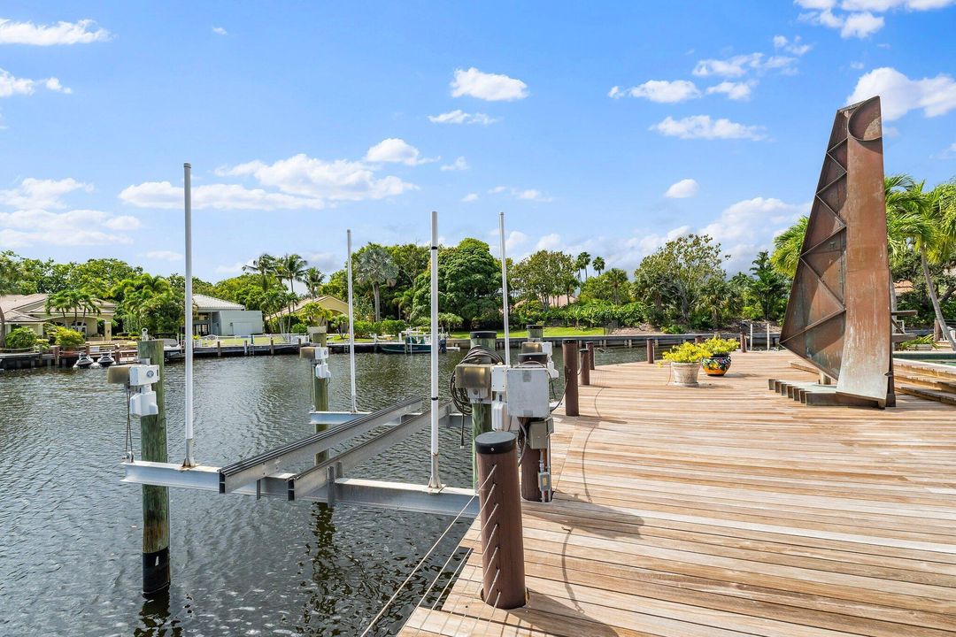 На продажу: $4,300,000 (5 спален, 6 ванн, 4489 Квадратных фут)