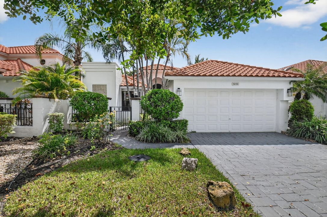 For Rent: $18,000 (3 beds, 2 baths, 2180 Square Feet)