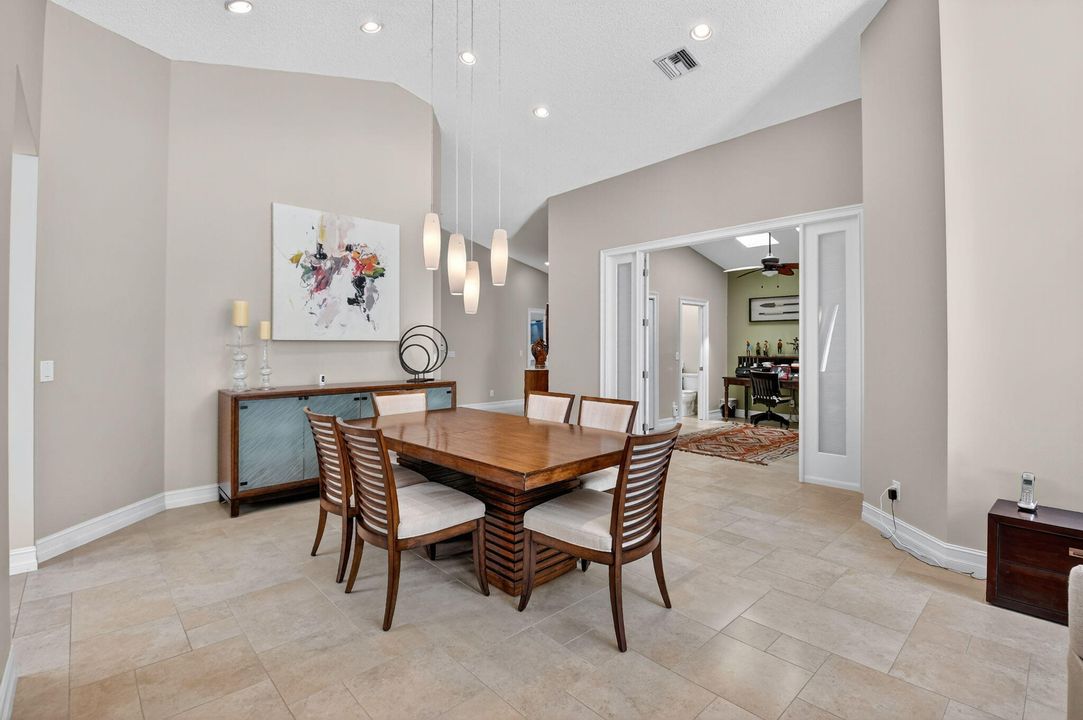 For Rent: $18,000 (3 beds, 2 baths, 2180 Square Feet)