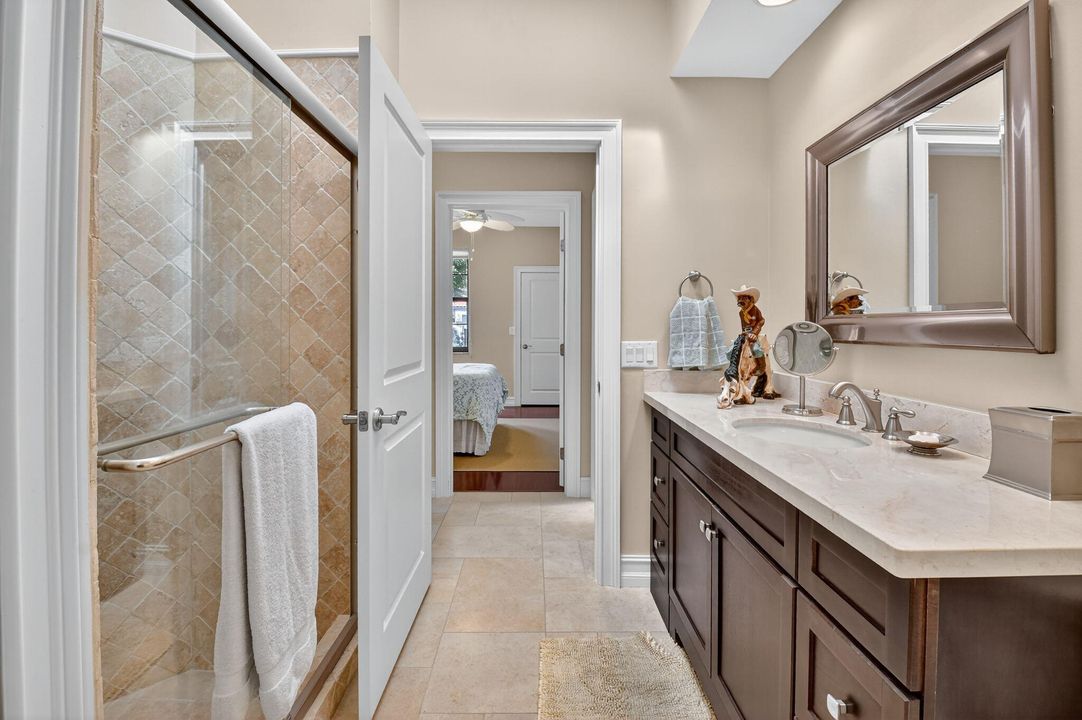 For Rent: $18,000 (3 beds, 2 baths, 2180 Square Feet)