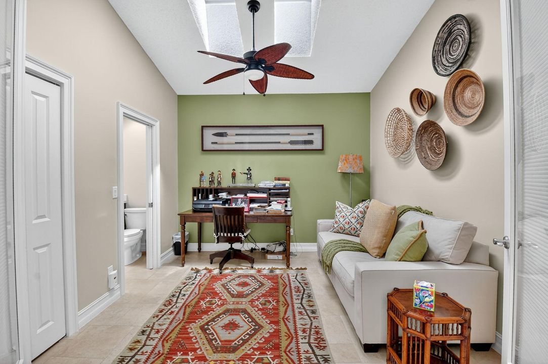 For Rent: $18,000 (3 beds, 2 baths, 2180 Square Feet)