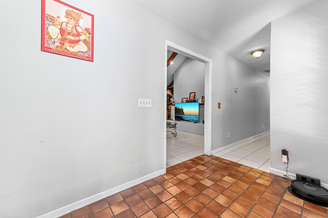 For Sale: $599,900 (3 beds, 2 baths, 1658 Square Feet)