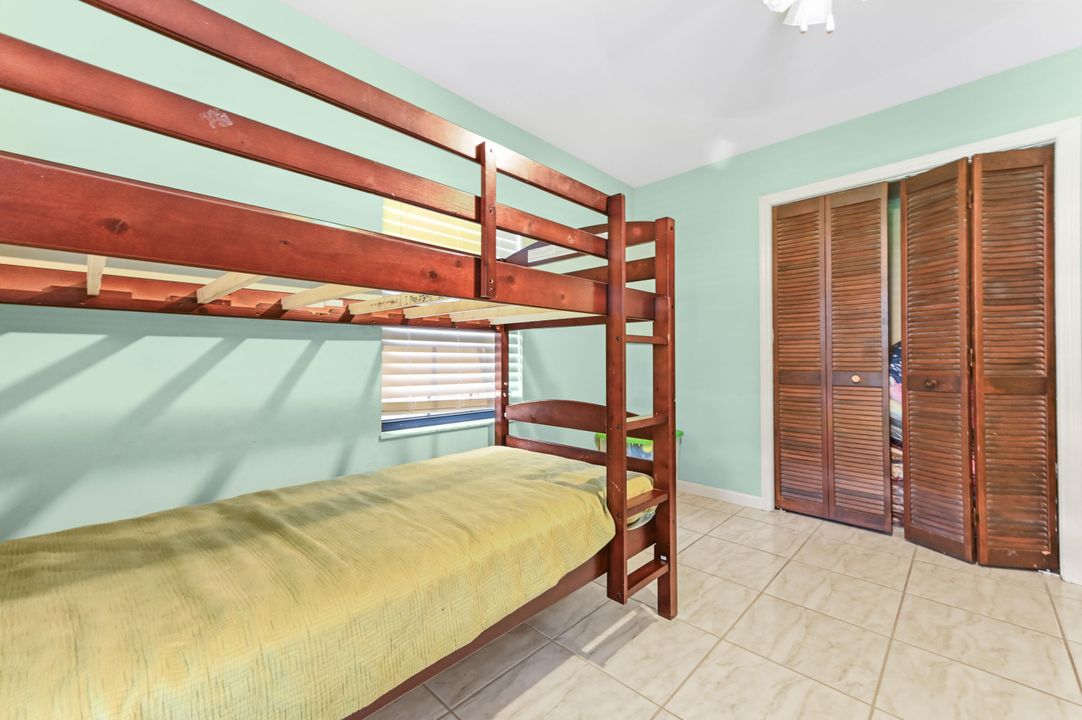 For Sale: $599,900 (3 beds, 2 baths, 1658 Square Feet)