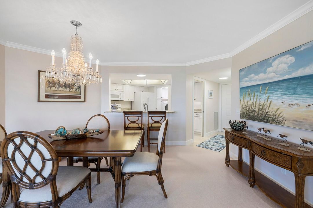 For Sale: $549,000 (2 beds, 2 baths, 1880 Square Feet)