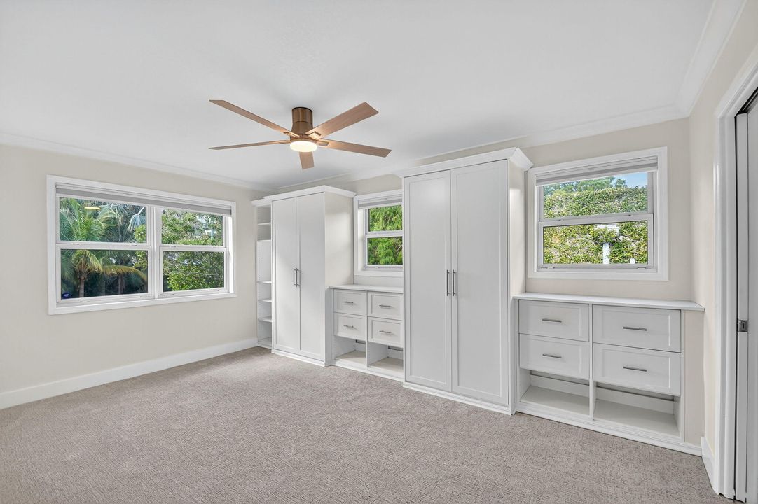 На продажу: $649,999 (2 спален, 2 ванн, 1252 Квадратных фут)