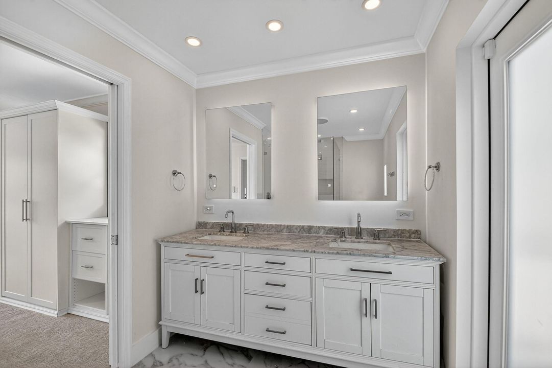 На продажу: $649,999 (2 спален, 2 ванн, 1252 Квадратных фут)