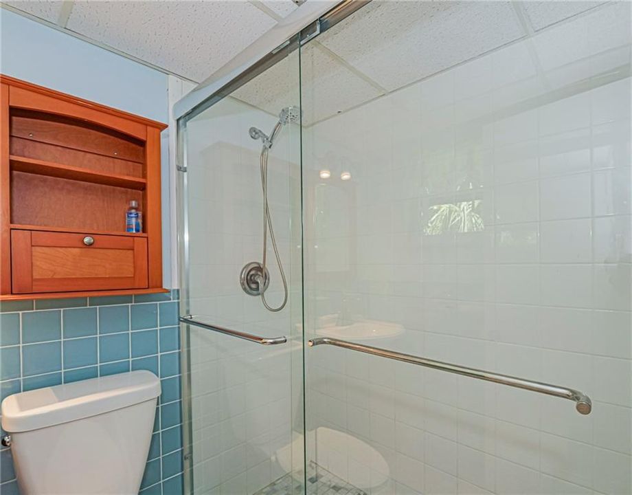 Activo con contrato: $1,495 (2 camas, 2 baños, 860 Pies cuadrados)