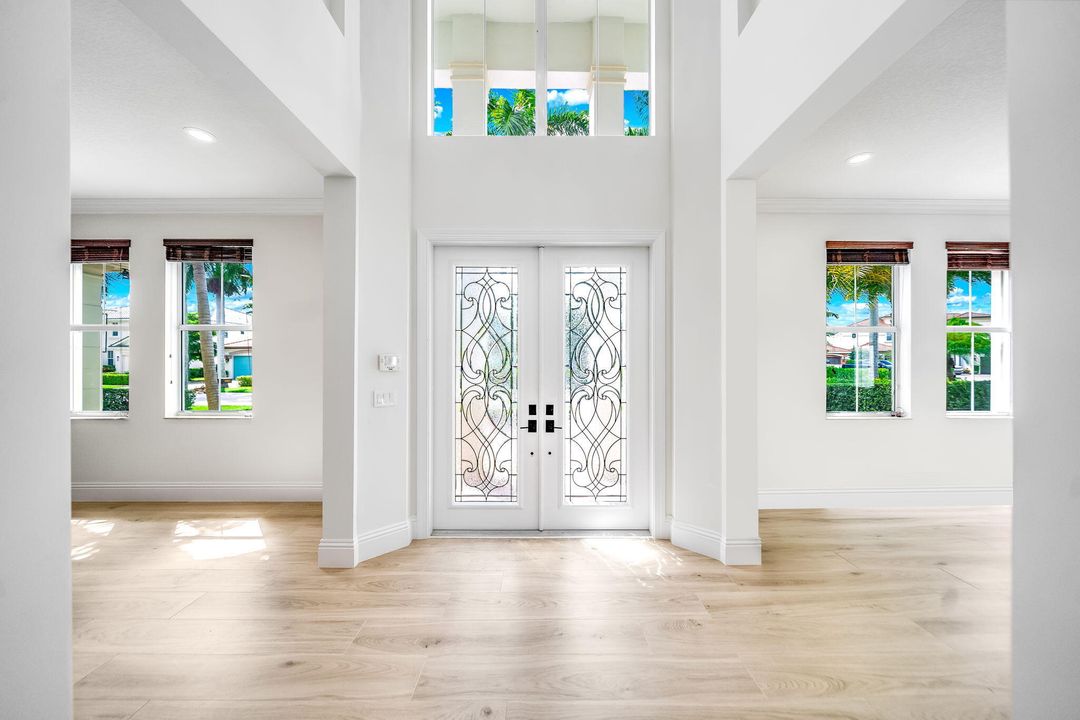 For Sale: $1,850,000 (5 beds, 5 baths, 5359 Square Feet)