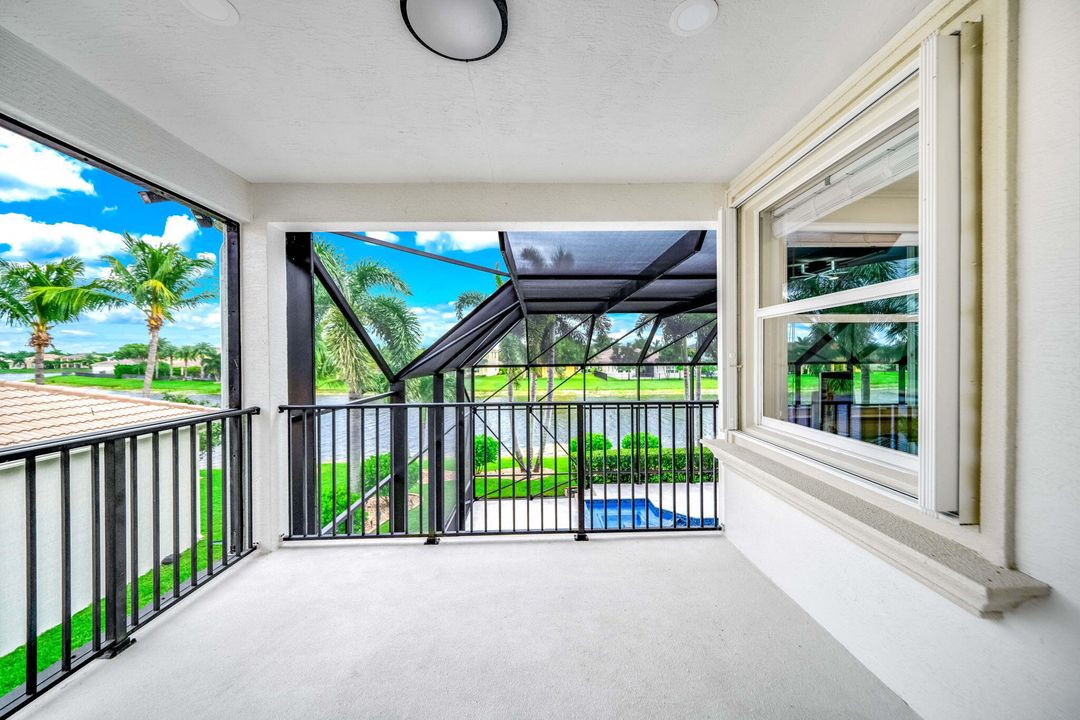 For Sale: $1,850,000 (5 beds, 5 baths, 5359 Square Feet)