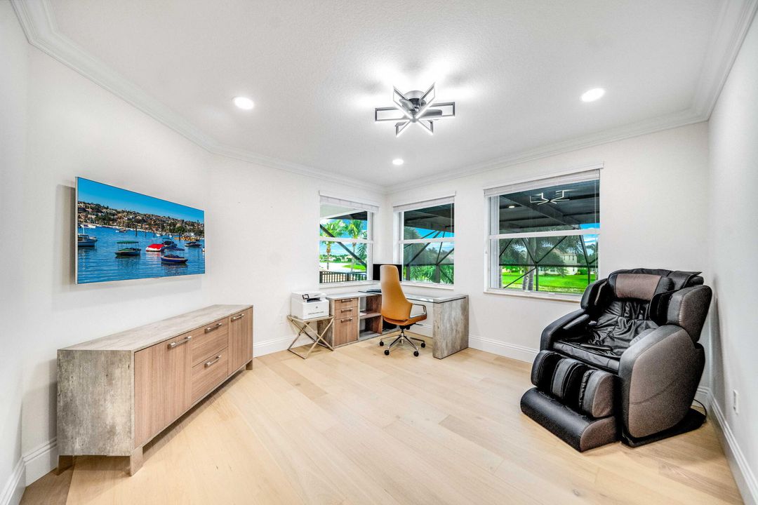 For Sale: $1,850,000 (5 beds, 5 baths, 5359 Square Feet)