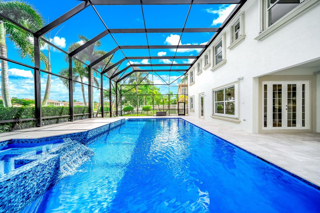 For Sale: $1,850,000 (5 beds, 5 baths, 5359 Square Feet)