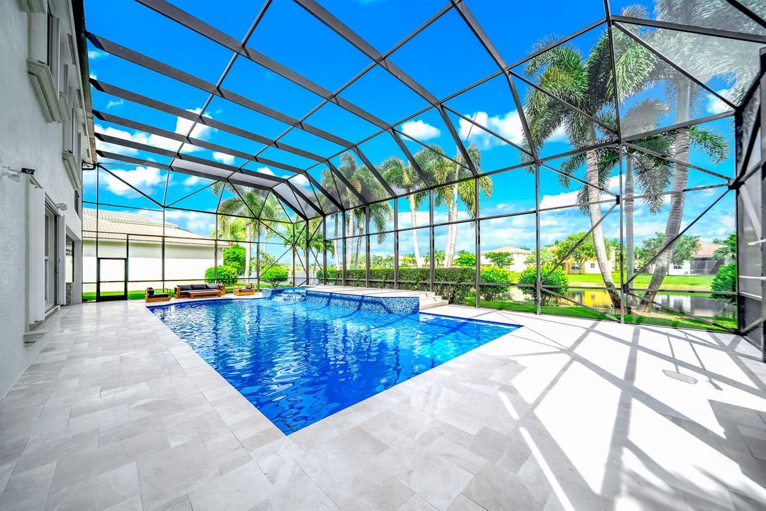 For Sale: $1,850,000 (5 beds, 5 baths, 5359 Square Feet)