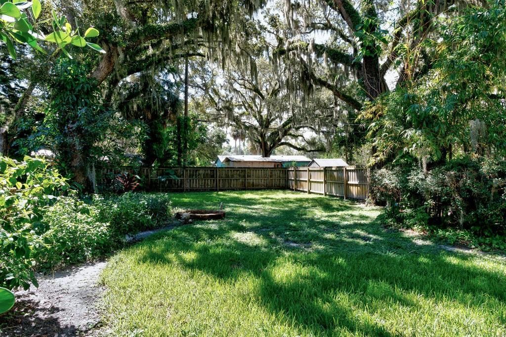 待售: $425,000 (2 贝兹, 2 浴室, 1292 平方英尺)