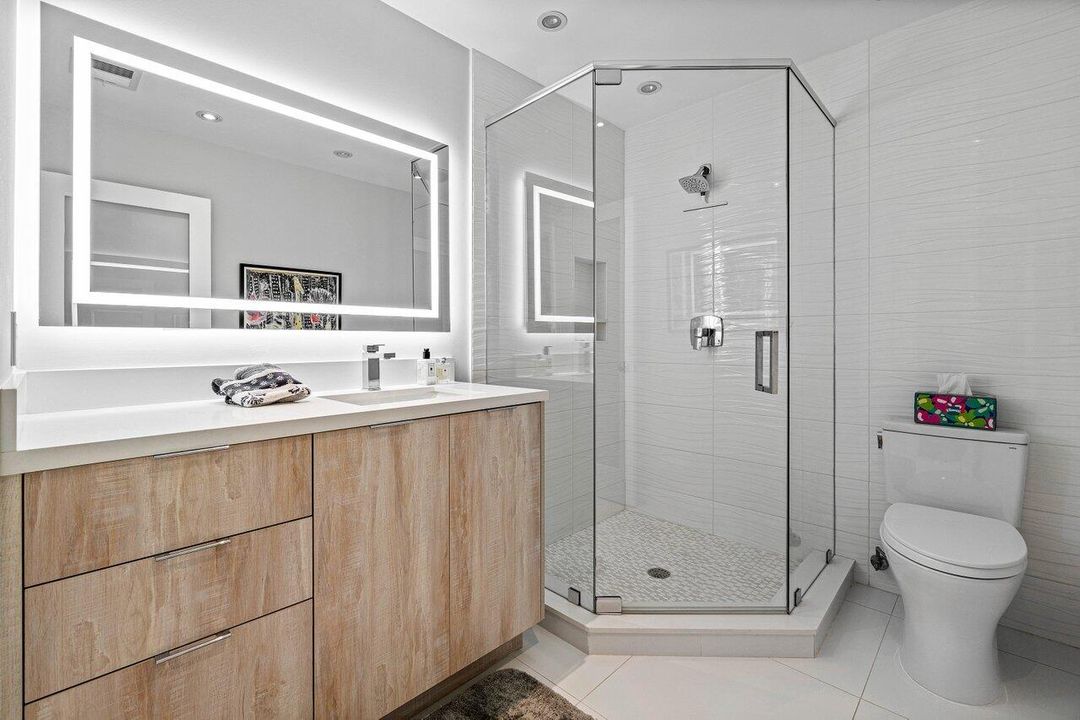 For Sale: $1,450,000 (3 beds, 2 baths, 1662 Square Feet)