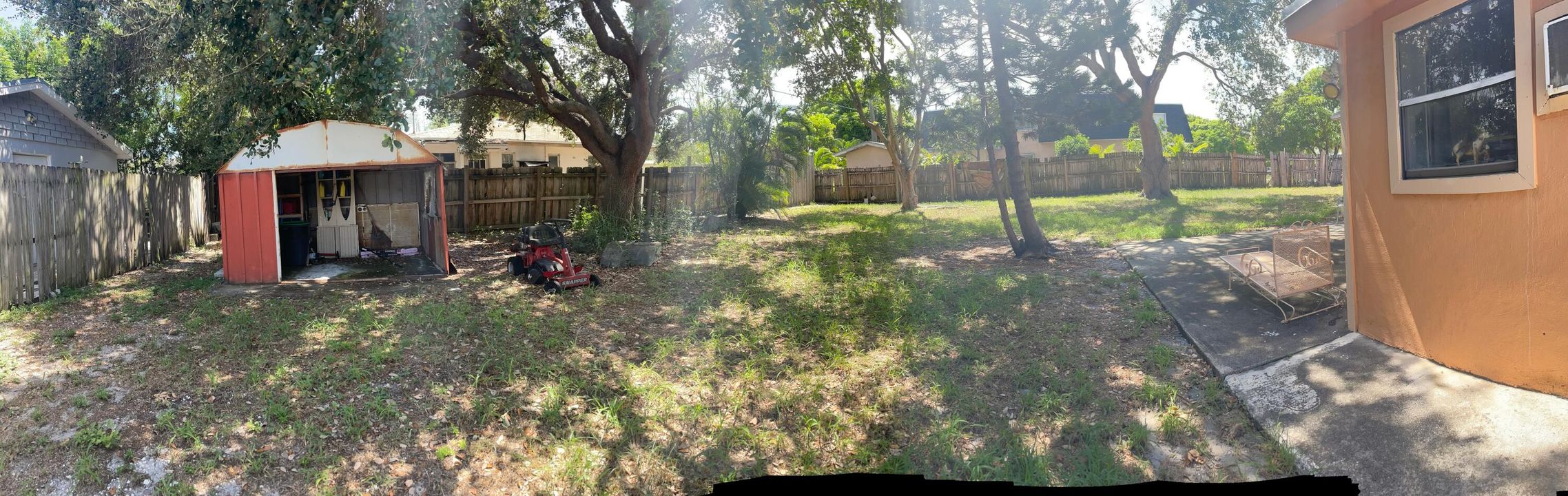 Active With Contract: $284,999 (3 beds, 1 baths, 897 Square Feet)