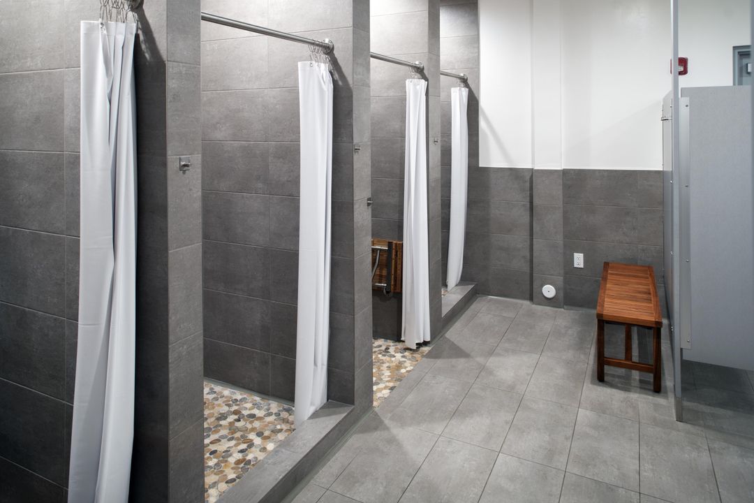 Active With Contract: $2,900 (2 beds, 1 baths, 1156 Square Feet)