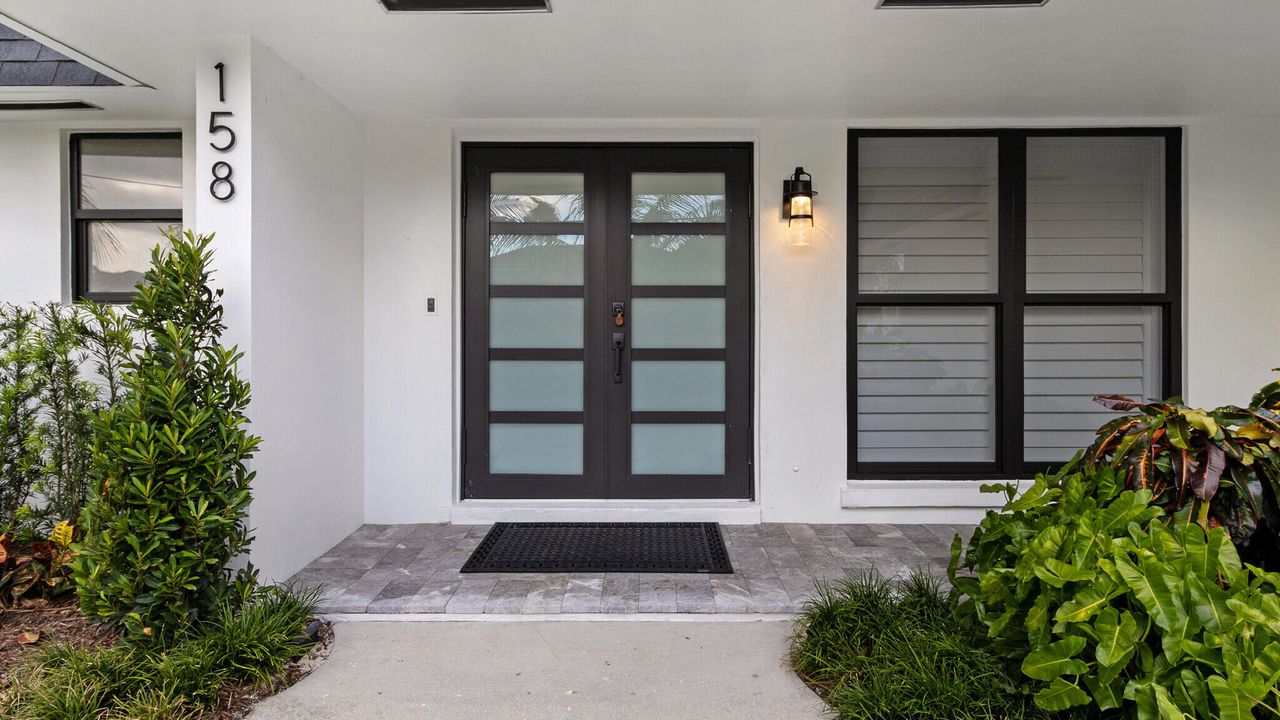 Recently Rented: $6,500 (4 beds, 3 baths, 1627 Square Feet)