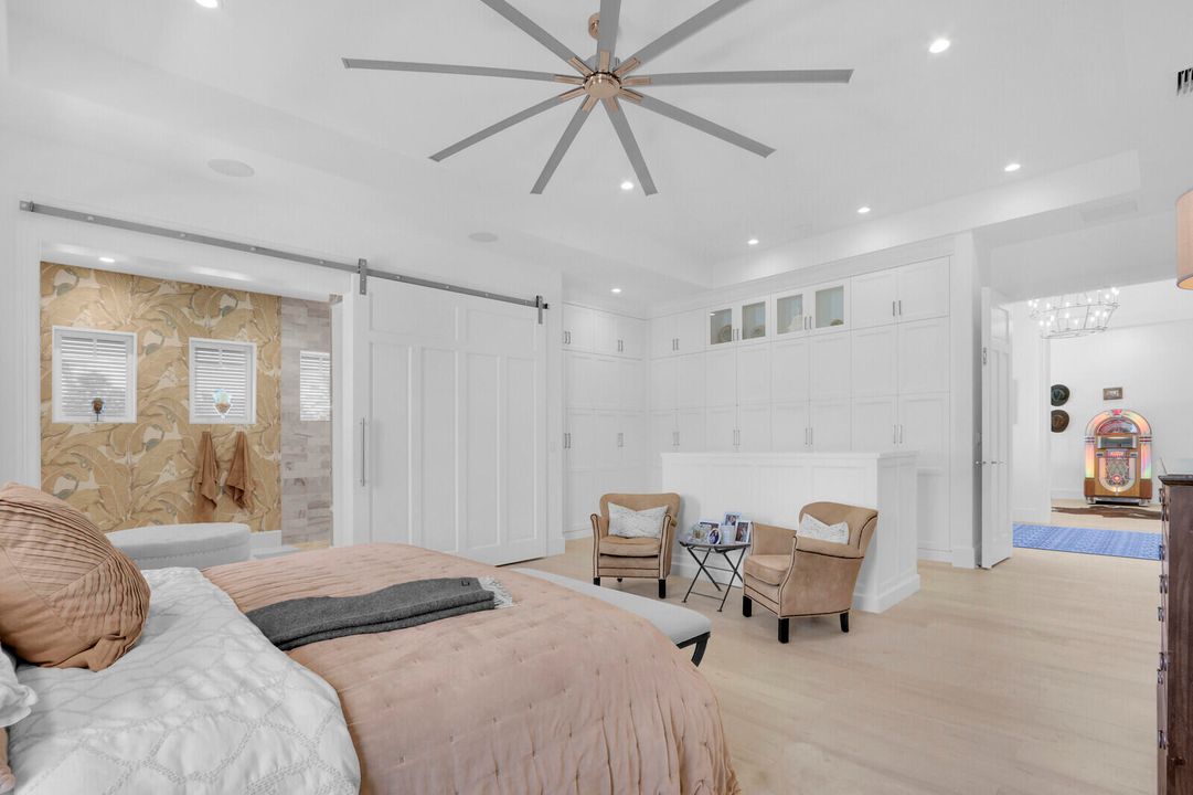 На продажу: $4,900,000 (4 спален, 4 ванн, 2973 Квадратных фут)