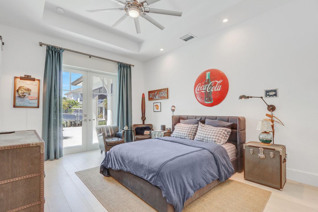 На продажу: $4,900,000 (4 спален, 4 ванн, 2973 Квадратных фут)