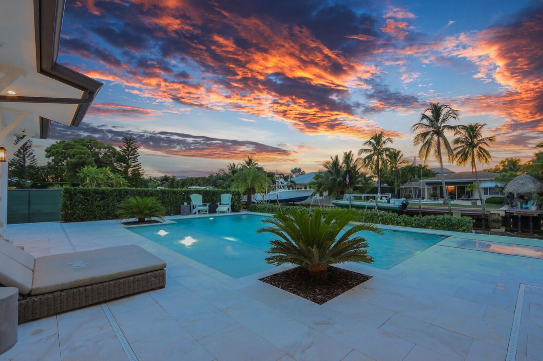 На продажу: $4,900,000 (4 спален, 4 ванн, 2973 Квадратных фут)