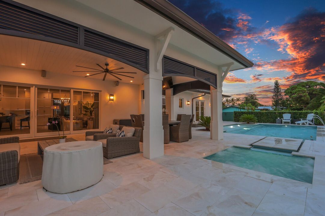 На продажу: $4,900,000 (4 спален, 4 ванн, 2973 Квадратных фут)