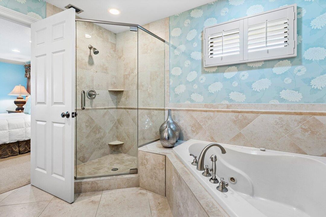 For Rent: $10,000 (3 beds, 2 baths, 2314 Square Feet)