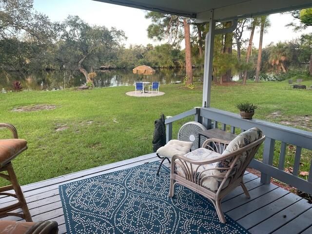 For Sale: $92,500 (2 beds, 2 baths, 1248 Square Feet)