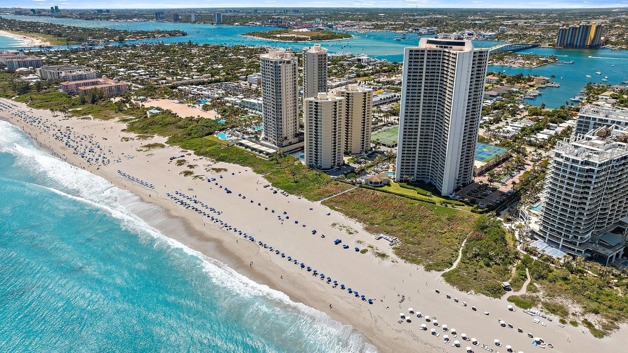 合同活跃: $7,500 (2 贝兹, 2 浴室, 1468 平方英尺)