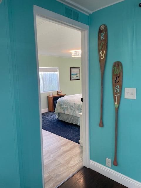 For Sale: $92,500 (2 beds, 2 baths, 1248 Square Feet)