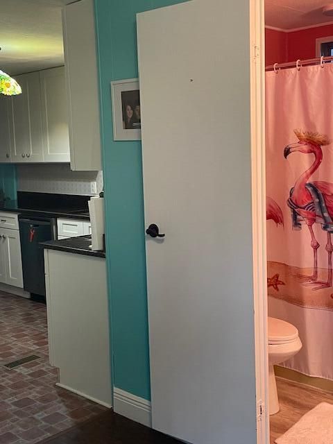 For Sale: $92,500 (2 beds, 2 baths, 1248 Square Feet)