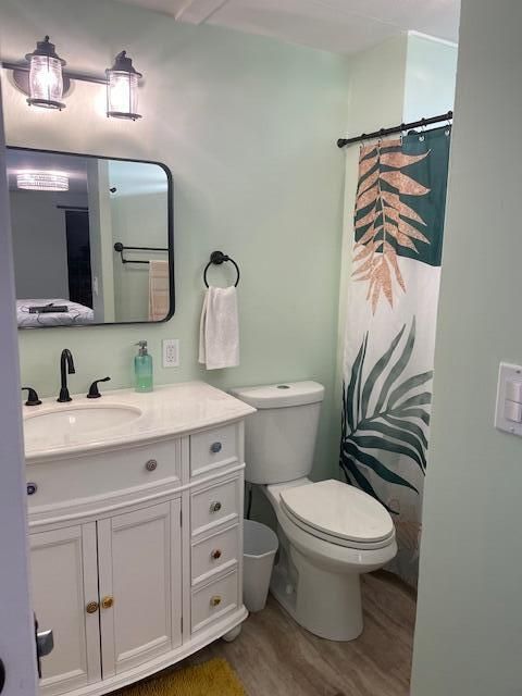 For Sale: $92,500 (2 beds, 2 baths, 1248 Square Feet)