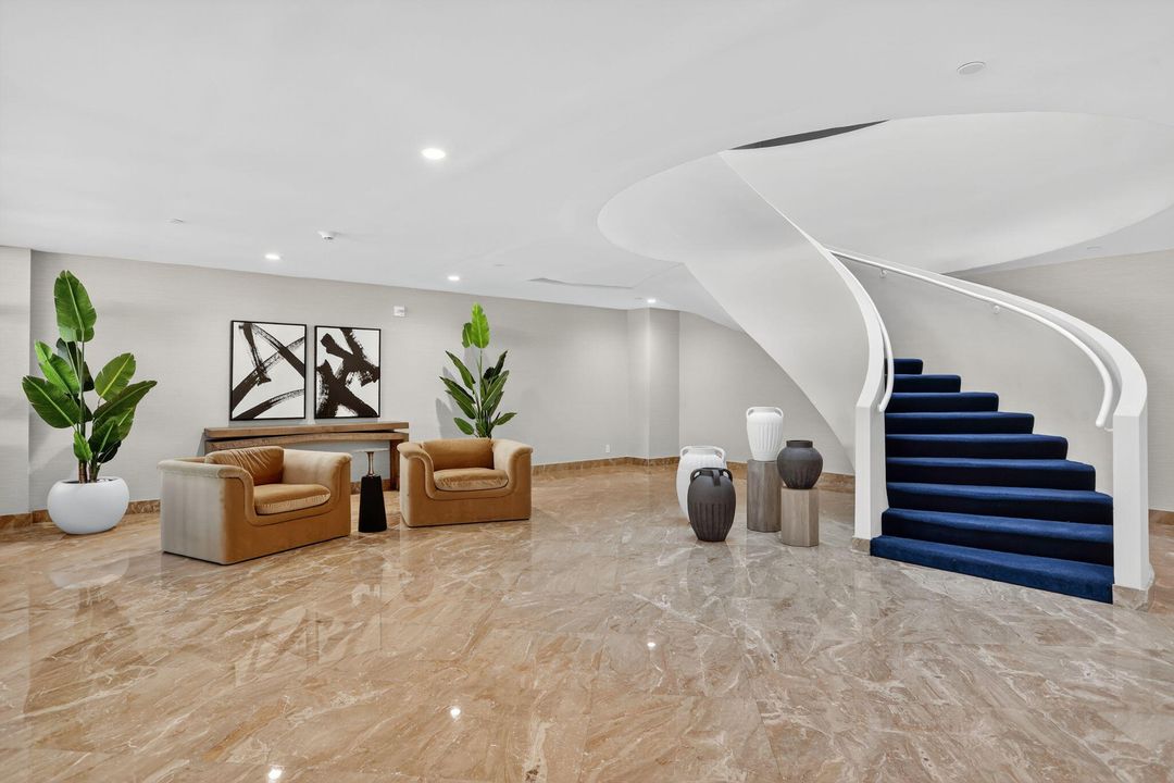 En Venta: $659,000 (2 camas, 2 baños, 1570 Pies cuadrados)