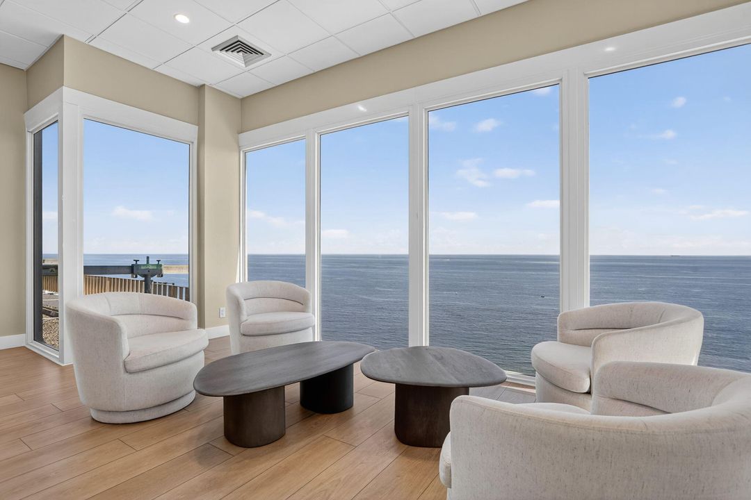 En Venta: $659,000 (2 camas, 2 baños, 1570 Pies cuadrados)