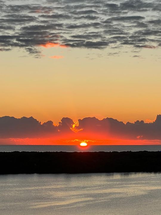 В аренду: $6,900 (3 спален, 2 ванн, 1498 Квадратных фут)