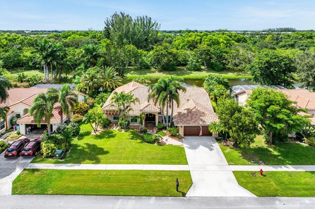 Active With Contract: $949,000 (4 beds, 2 baths, 2595 Square Feet)