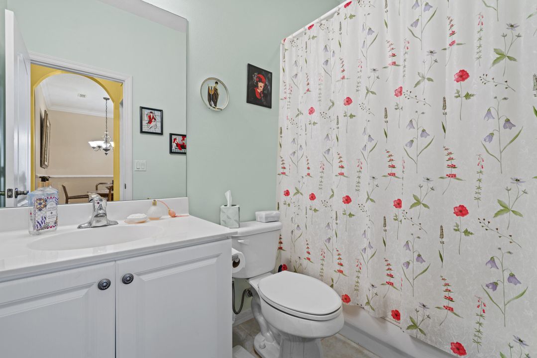 Active With Contract: $295,000 (3 beds, 2 baths, 1547 Square Feet)