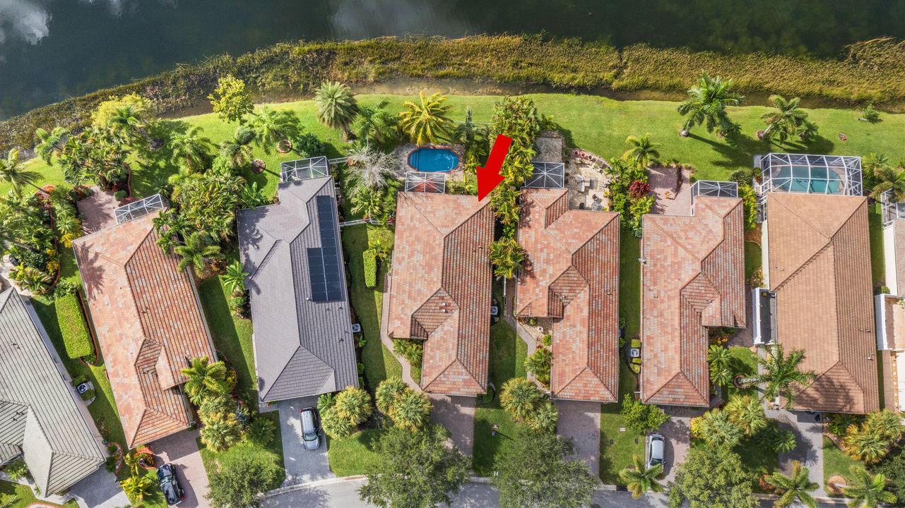 Active With Contract: $295,000 (3 beds, 2 baths, 1547 Square Feet)