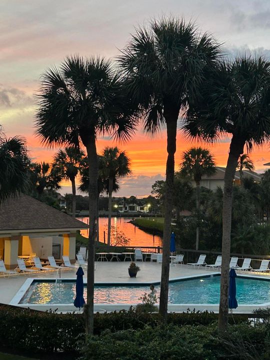 На продажу: $530,000 (2 спален, 2 ванн, 1385 Квадратных фут)