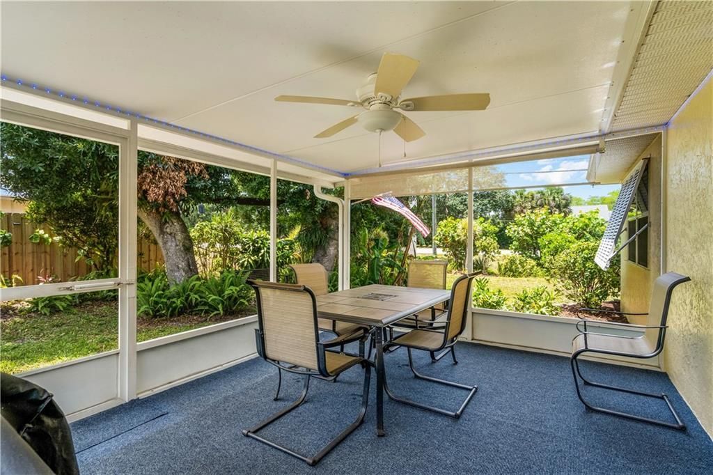 合同活跃: $375,000 (3 贝兹, 2 浴室, 1571 平方英尺)