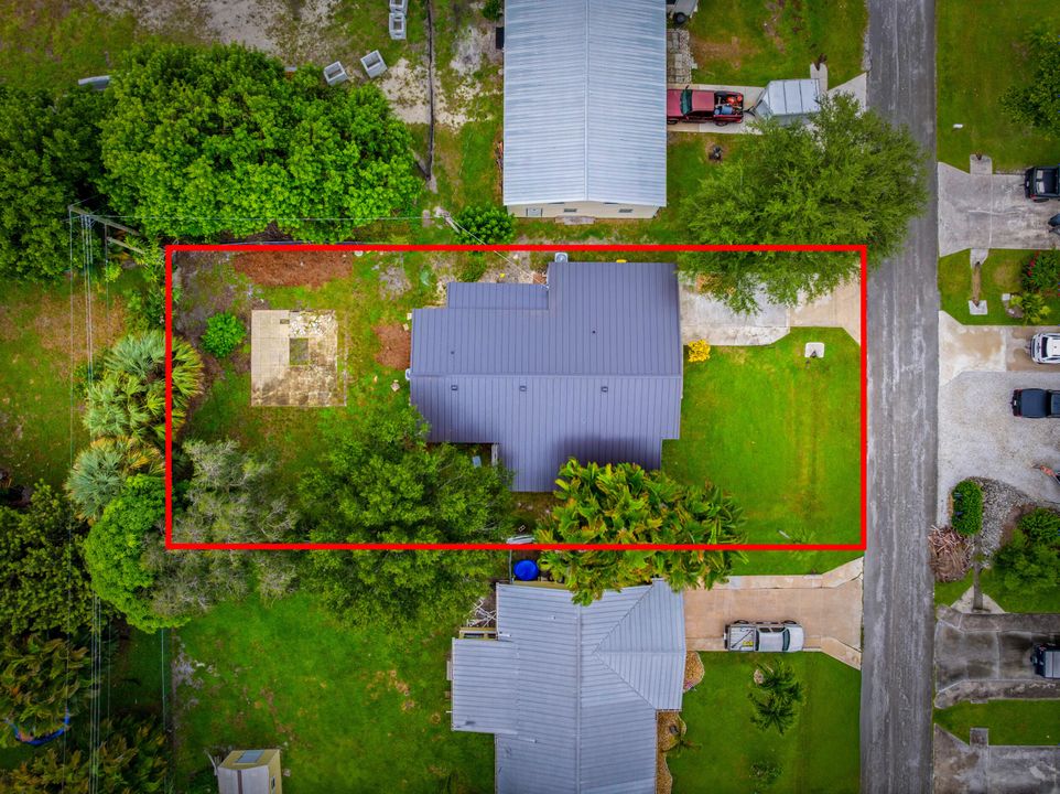 Active With Contract: $510,000 (5 beds, 2 baths, 1682 Square Feet)