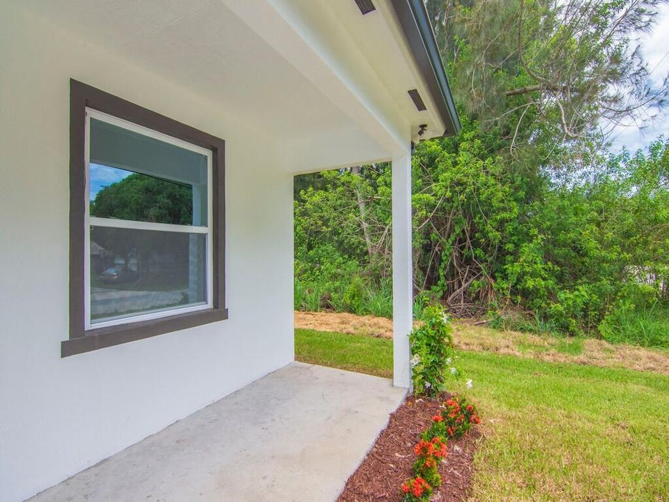 На продажу: $309,000 (3 спален, 2 ванн, 1132 Квадратных фут)