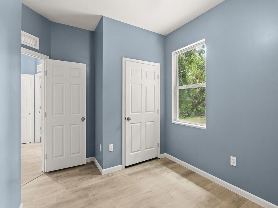 На продажу: $309,000 (3 спален, 2 ванн, 1132 Квадратных фут)